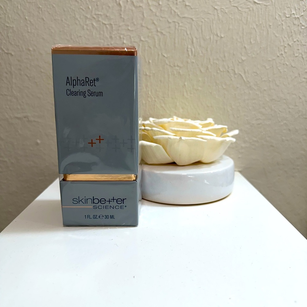 AlphaRet Clearing Serum 1 oz by Skinbetter Science